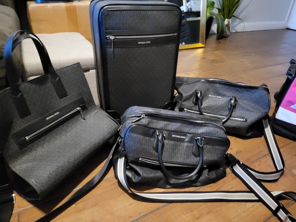MICHAEL KORS Luggage Set