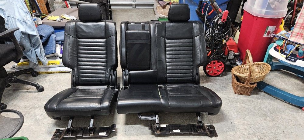 Jeep Grand Cherokee Rear Seats