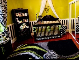 5/8 Abstract Rug