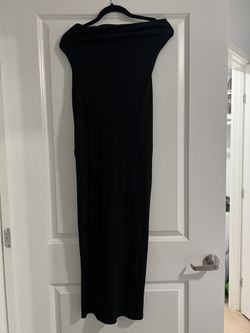 4 Medium Dresses