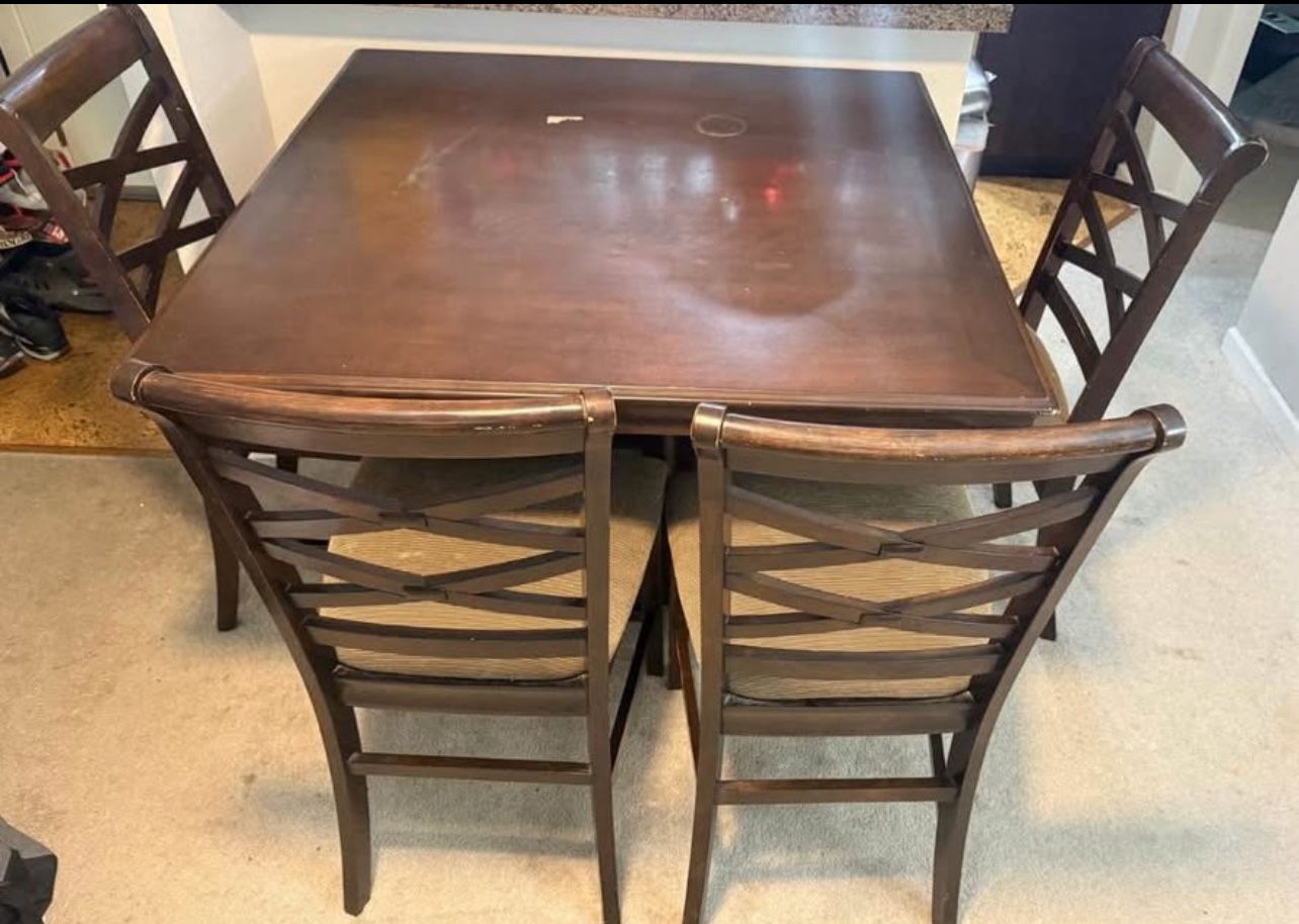 Free Dining Table 