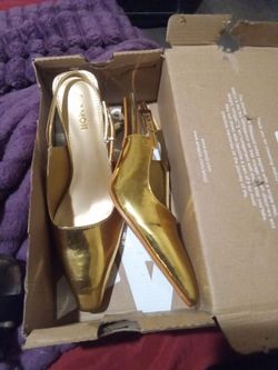 Gold  Women's  Formal High Heels size 9