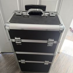 MAKEUP SUITCASE 