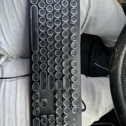 Keyboard 