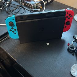 Nintendo Switch With Doc