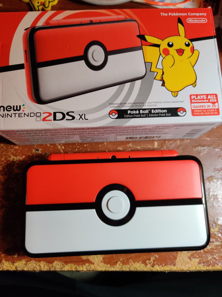 Pokeball nintendo new 2ds xl with 130 3ds games , ds , 2ds , 64gb