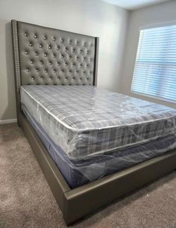 Windsor Queen Bedframe
! Available in Black too