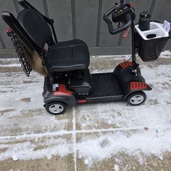 5 Star 4 Wheel Scooter 