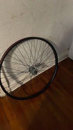 Black throne rim
