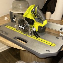 Ryobi Floor Saw