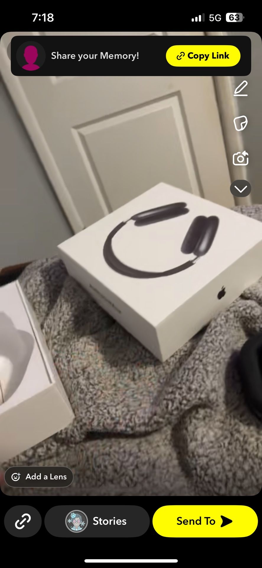 AirPod Maxes Black