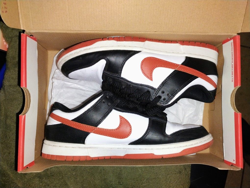 Nike Dunks