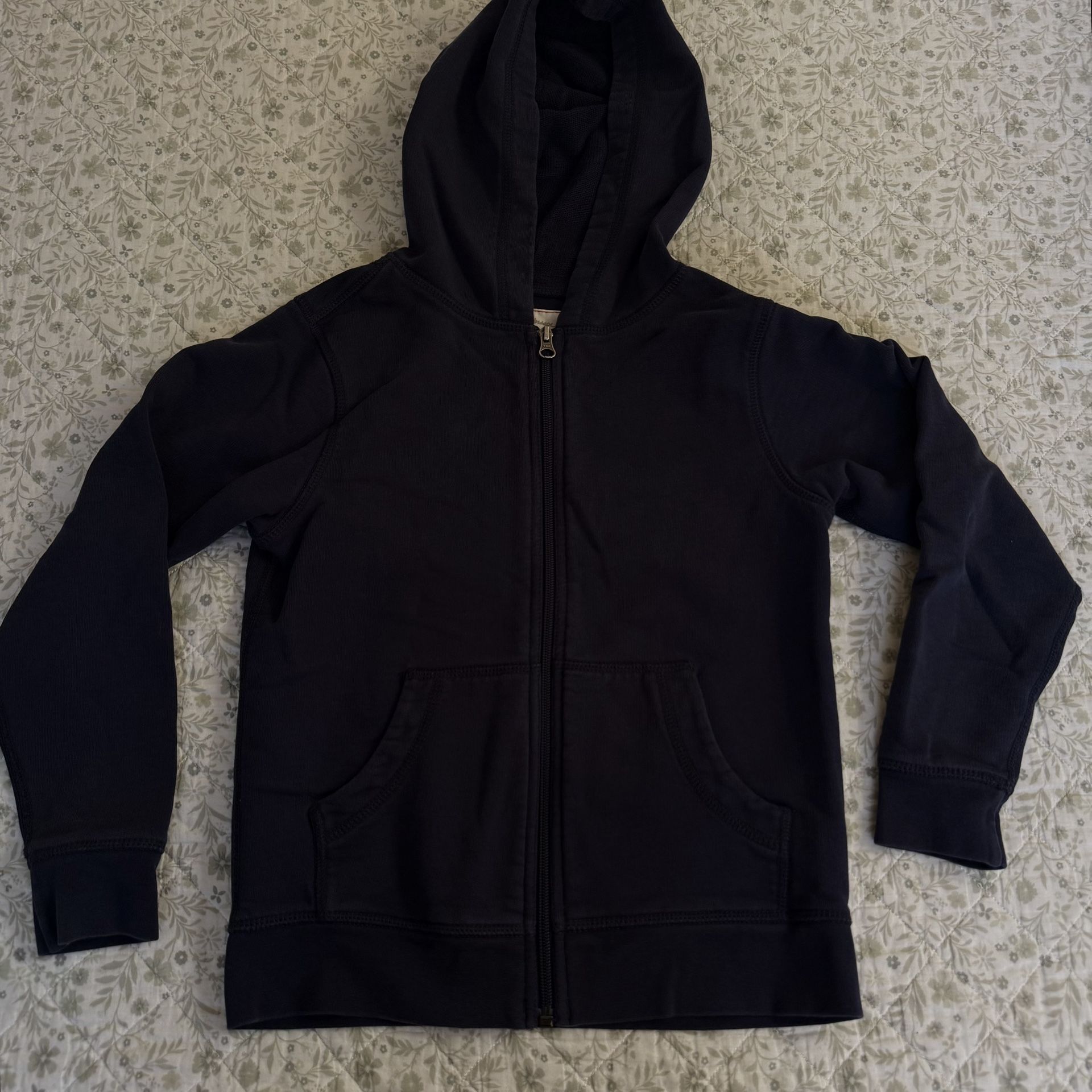 Classic navy cotton zip-up hoodie