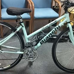 Bianchi Boardwalk hybrid bicycle