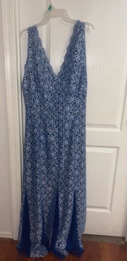 Women’s dress