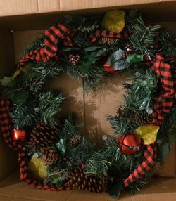 Holiday Decorations🎄