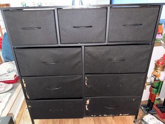 Free dresser