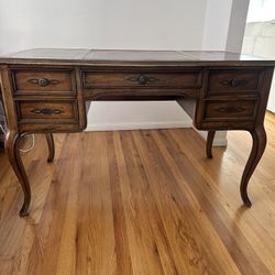 Sligh-Lowry  Solid Wood – Vintage Desk