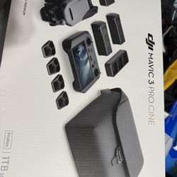 Dji mavic 3 pro cine premium combo new