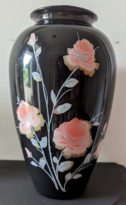 Vintage Black Vase Roses & Gold