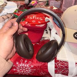 beats studio pro deep brown