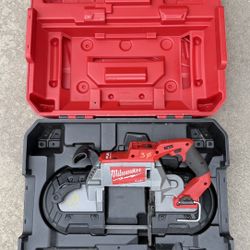 Milwaukee FUEL M18 Cordless Brushless Deep Cut Saw