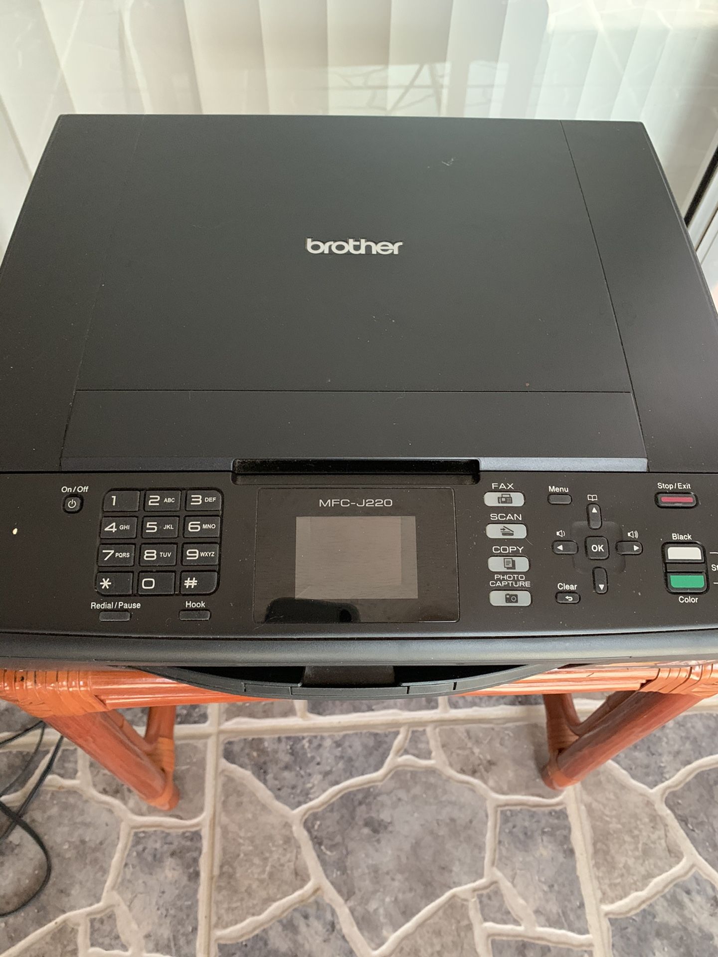 Brother MFC-J220