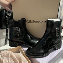 BCBGeneration Women's Bovee Buckle Detail Booties 5.5 Brand New Ankle Boots   Retail: $139
