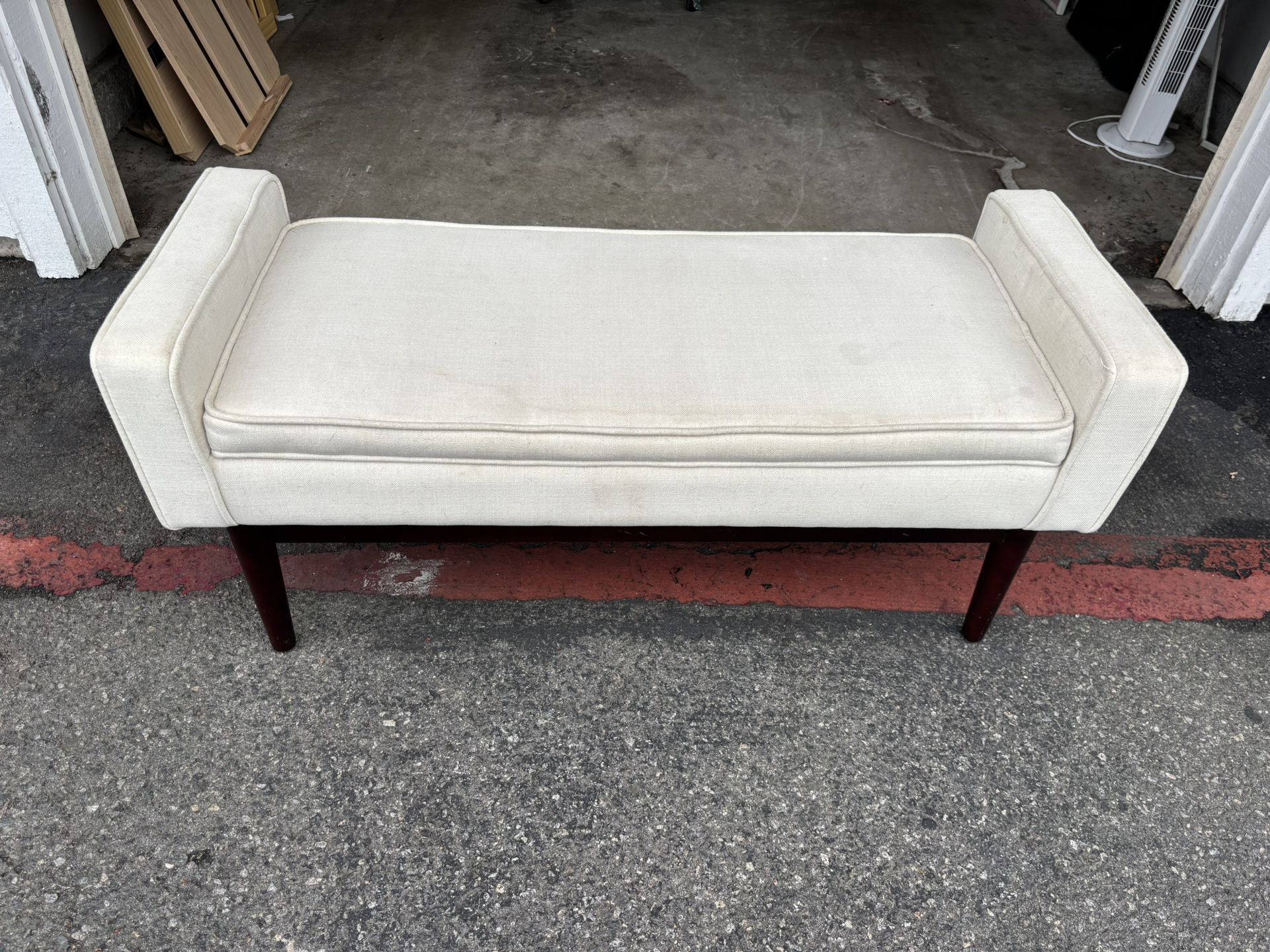 Upholstered Storage Bench – Neutral Fabric, 48"