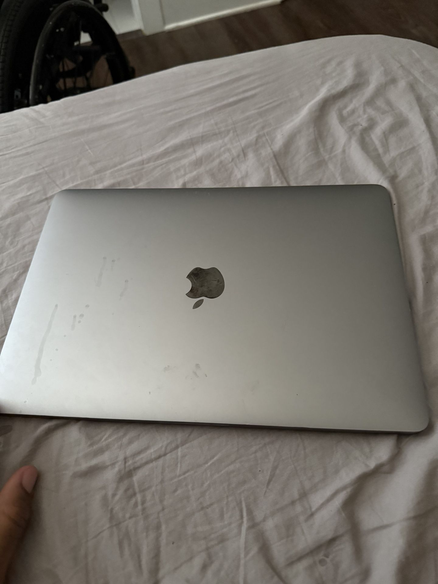 macbook 13”