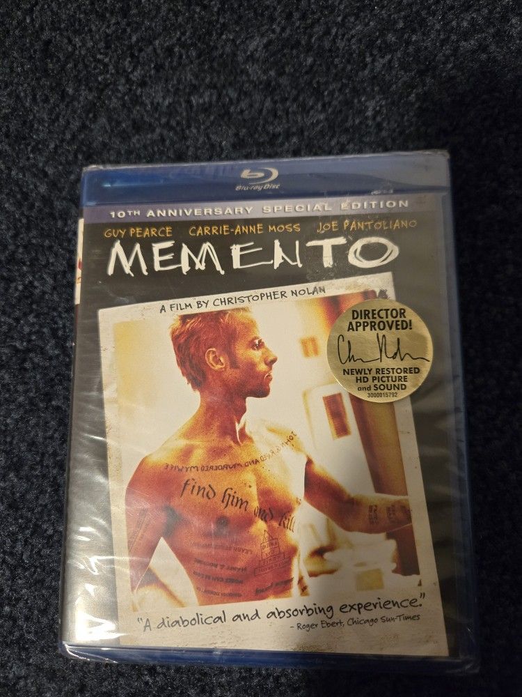 Memento Blu-ray (Sealed)