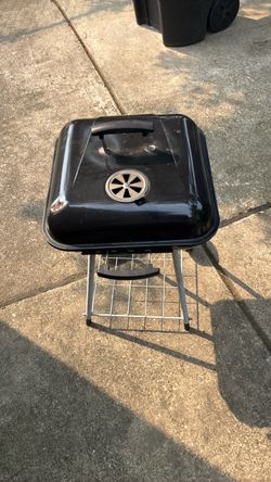 Expert charcoal grill 36 inch tall x 18 inch wide