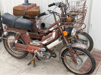 Two 1974 Garelli scooters