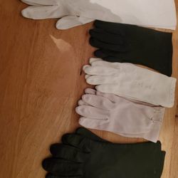 Woman's Gloves