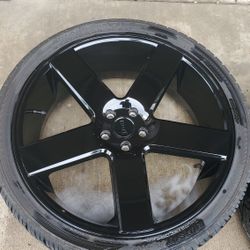 Dub Baller 22's 5x114.3 Gloss Black W Kuhmo Ecsta STX