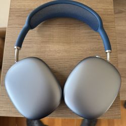 AirPods Max