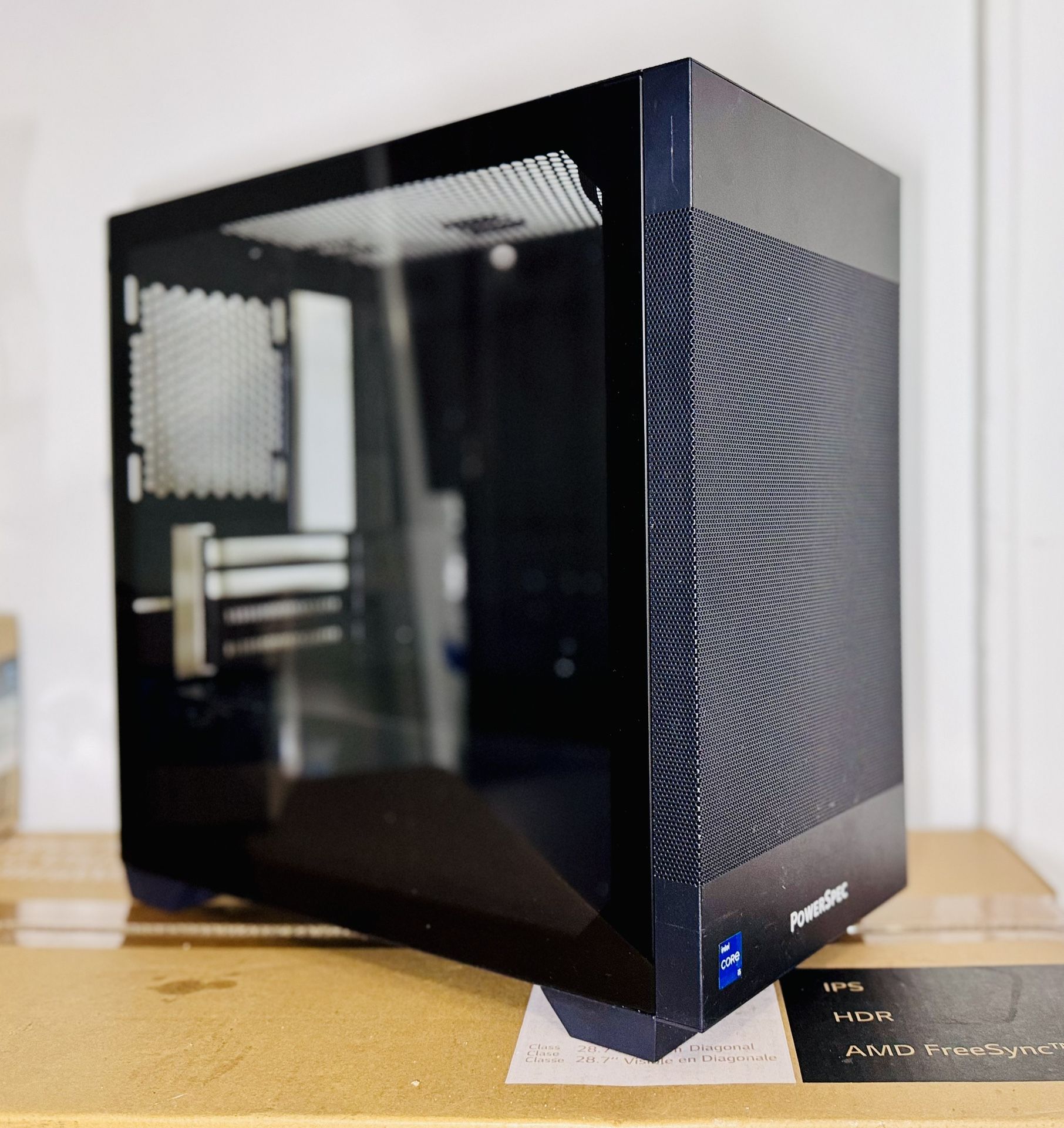 Lian Li micro ATX Computer Case with 2x ARGB case Fans