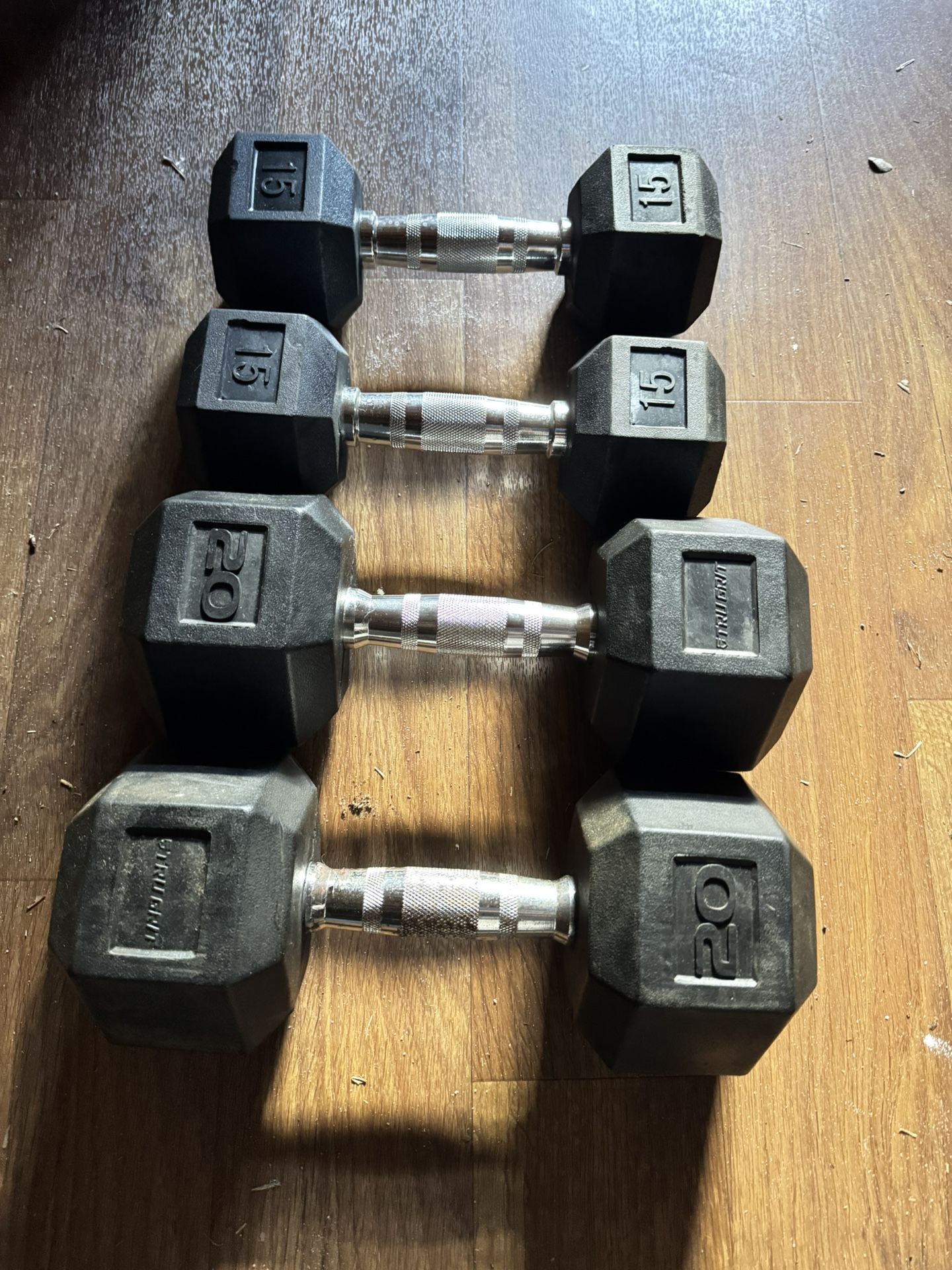 Dumbbell Set (2-20s, 2-15s)