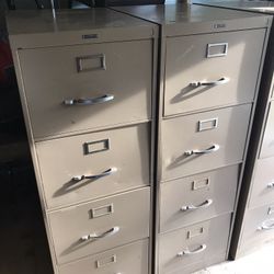 4 Drawer File Cabinets 