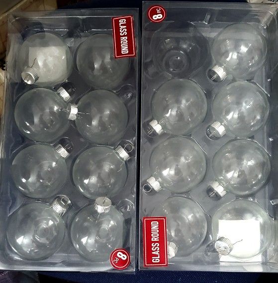 2 8 Pc 3 Inch Clear Round Fillable Ornaments