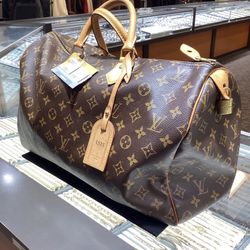 Louis Vuitton Speedy