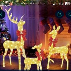 Family Reindeers Set Of 3