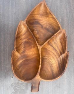 Mid‑Century Wooden Leaf Tray
