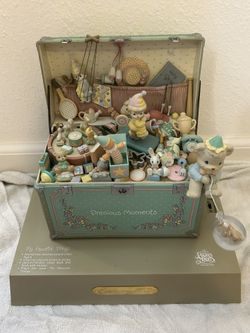 Vintage precious moments toy chest
