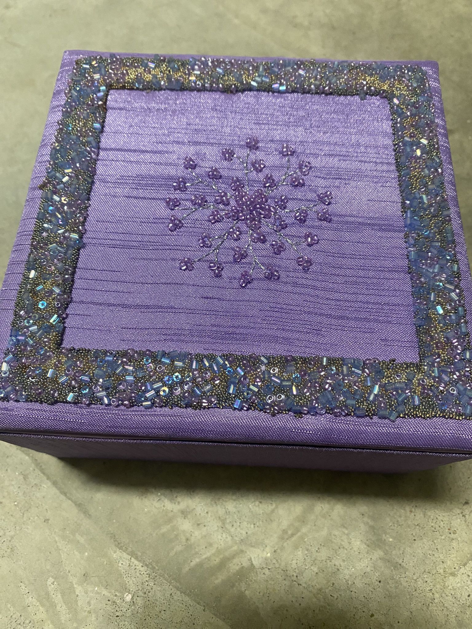 Beaded Box Candle Gift Set