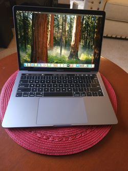 Apple Macbook Pro i5 8gb Ram 120gb SSD Drive 13" Screen 2019