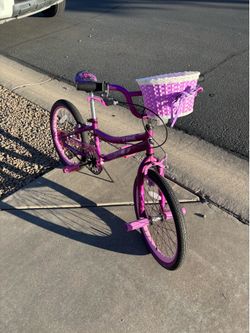 Girls 20 in bike.