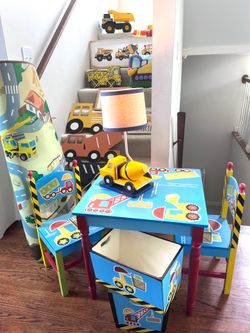 Huge Lot of Kids Room Decor Construction Theme. Table & Chairs, Lamp, Play Mat, Wall Art, Large Metal Tonka Truck, Dress-Up & more! ($145)