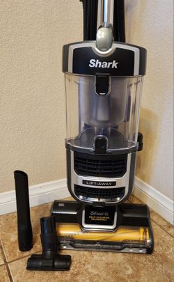 Shark Liftaway Self-cleaning Brushroll