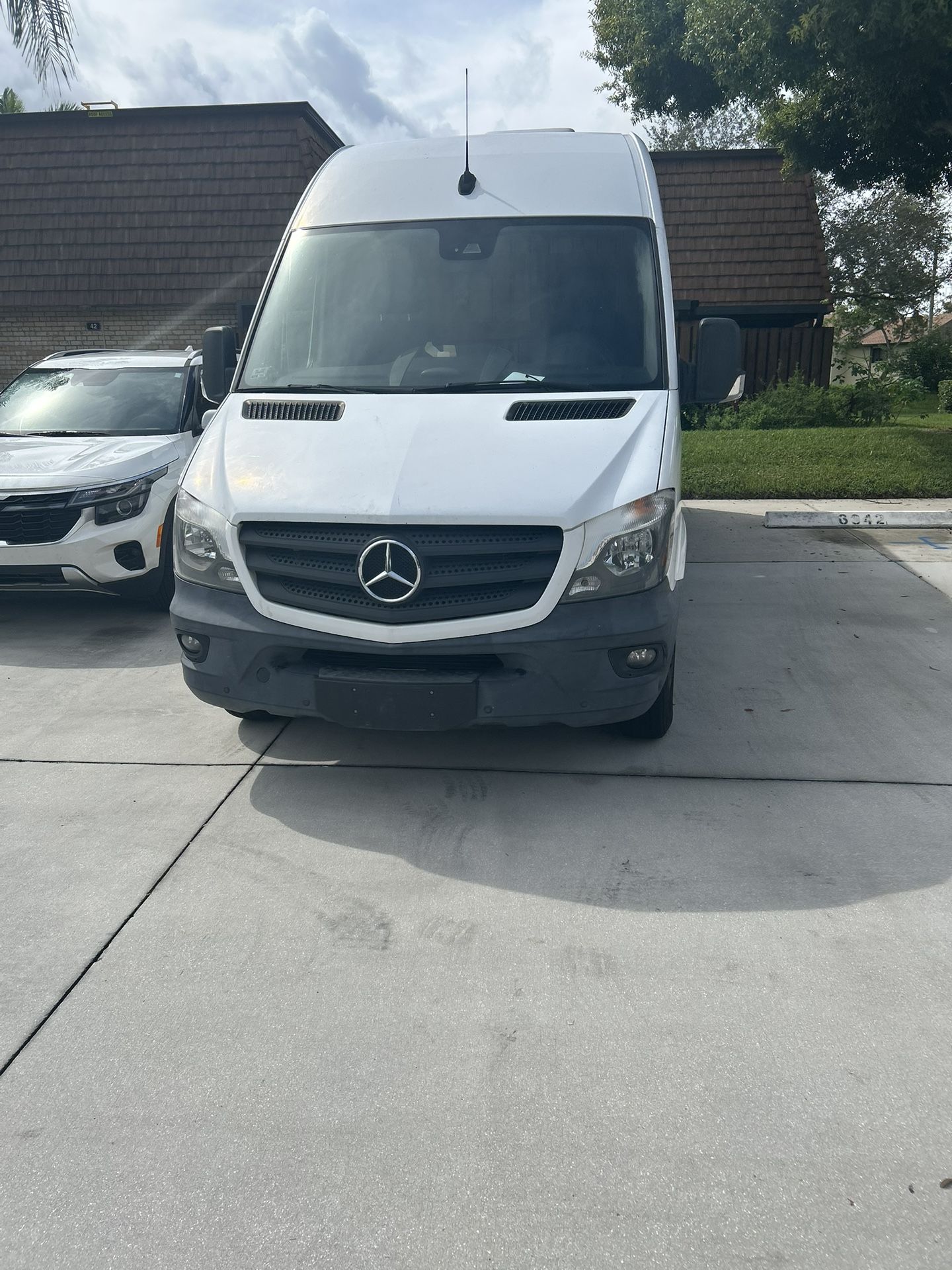 2017 Mercedes-Benz Sprinter Cargo